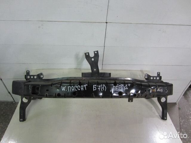 Усилитель бампера переднего Фольксваген Пассат Б7