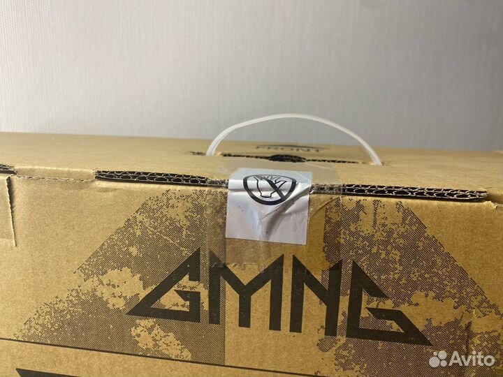 Жидкокристаллический монитор GM-24F02