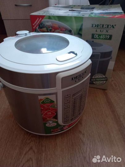 Мультиварка новая