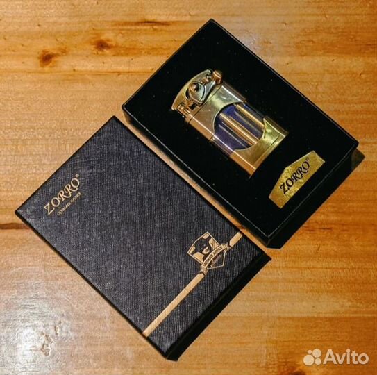 Зажигалка бензиновая