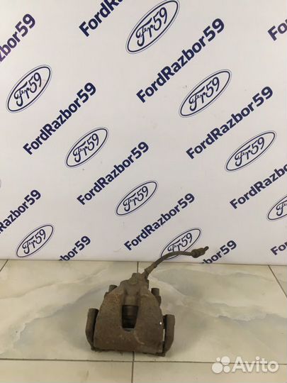 Суппорт передний левый Ford Focus 2 CB4 2005-2011