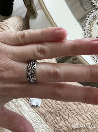 Серебряное кольцо pandora