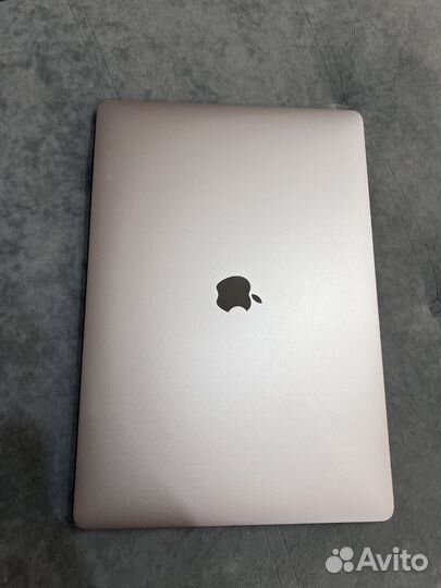 Apple MacBook Pro 16 i7