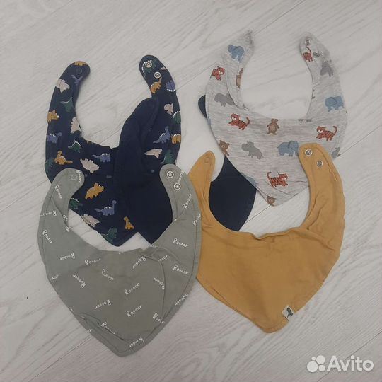 Слюнявчики hm 5 шт