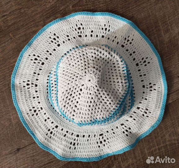 Шляпы, бейсболки, береты