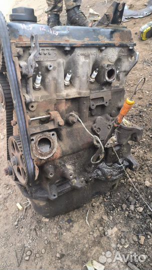 Двигатель 1.9 SD 113лс инжектор Audi 80B3