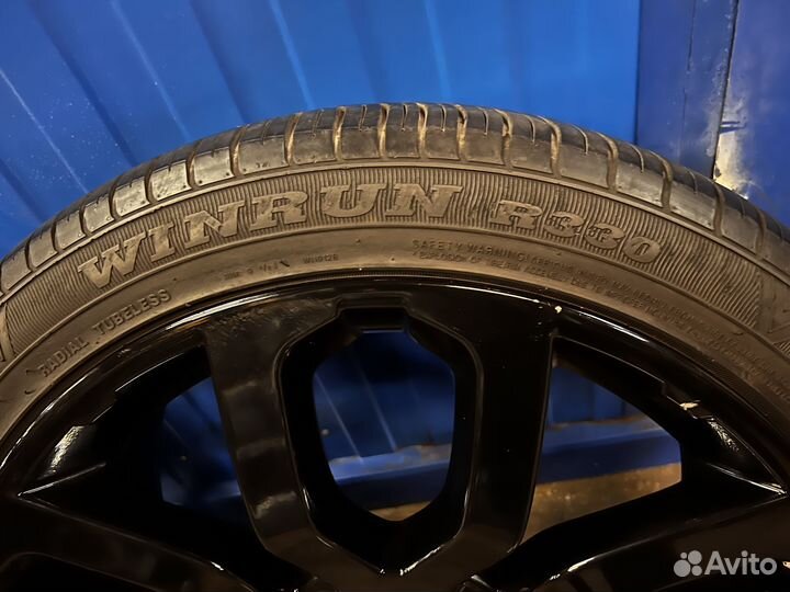 Оригинальные колеса Range Rover R22