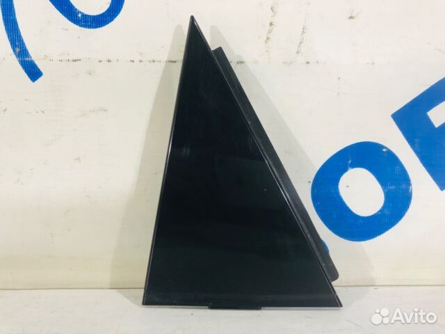 Накладка двери зад лев volkswagen polo 5 1.6 ат се