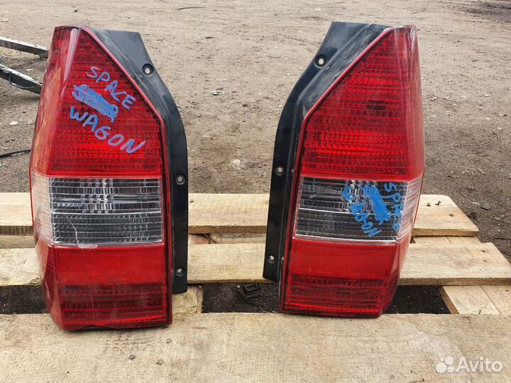 Mitsubishi Space Wagon 83-04г