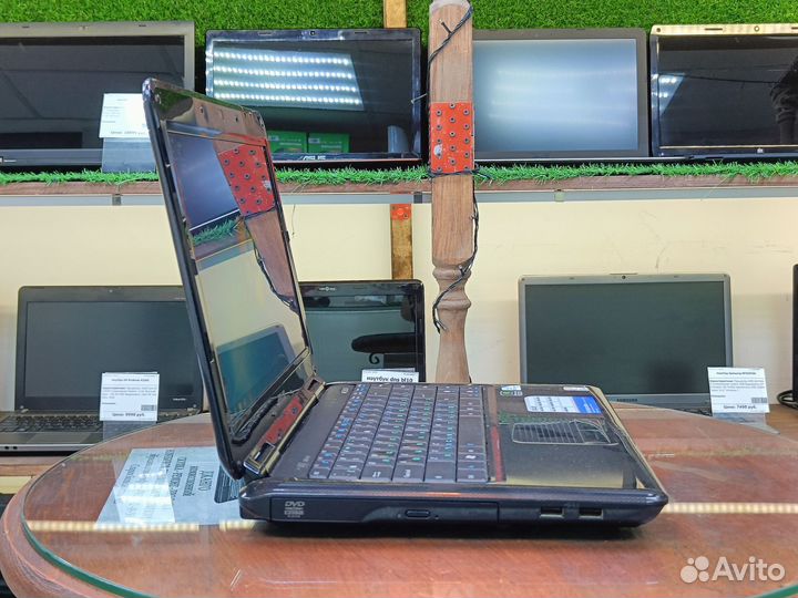 Супер бюджетный, но шустрый ноутбук Asus