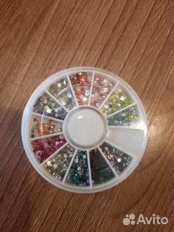 Для дизайна ногтей