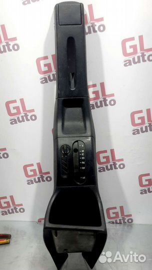 Центральная консоль VW Golf 3