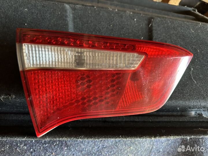Задний фонарь kia rio левый