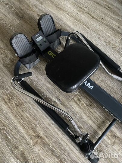 Гребной тренажер