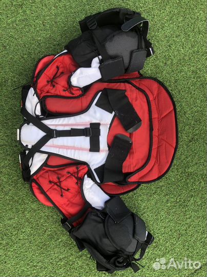 Вратарский нагрудник bauer sr