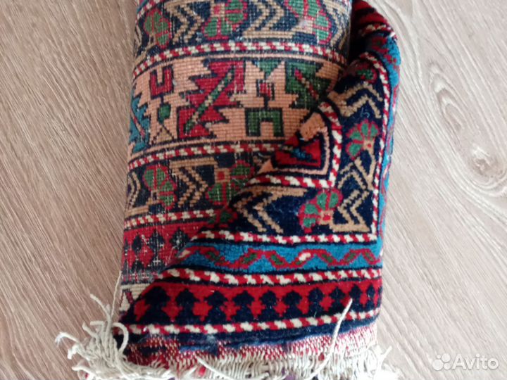 Ковер шерстяной ручной работы