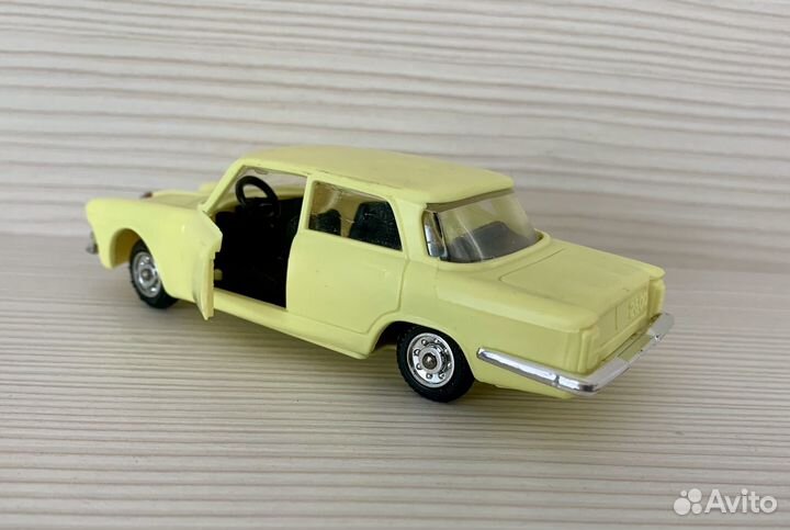 Модель римейк СССР Альфа Ромео 2600, Кругозор