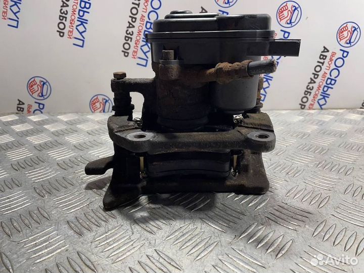 Суппорт Audi A4 B8