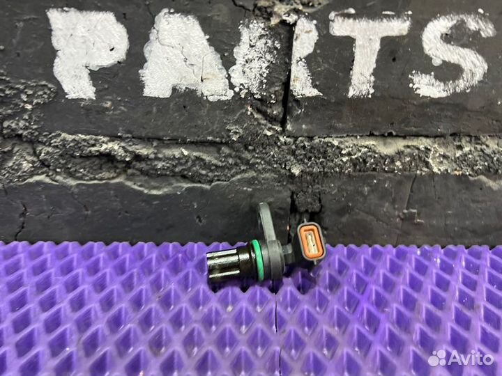 Датчик положения распредвала Nissan X-Trail