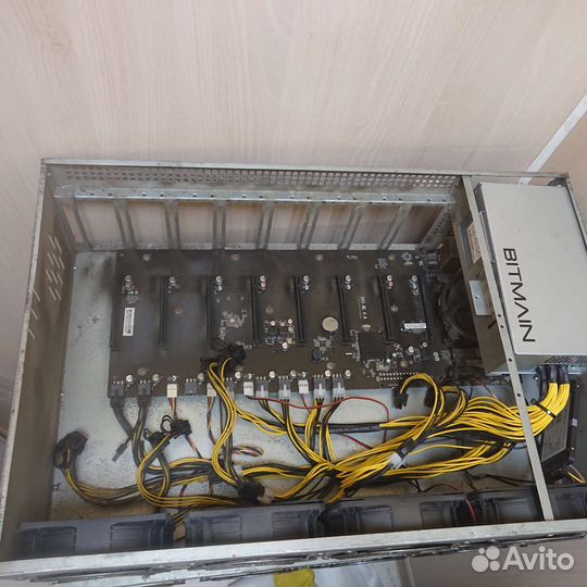 Корпус для компьютера риг тушка безрайзерная