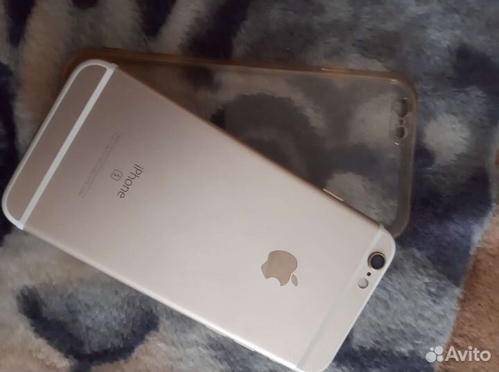 Телефон iPhone 6s