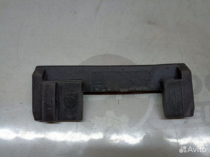 Уплотнитель Audi A4 B8 cala 2008