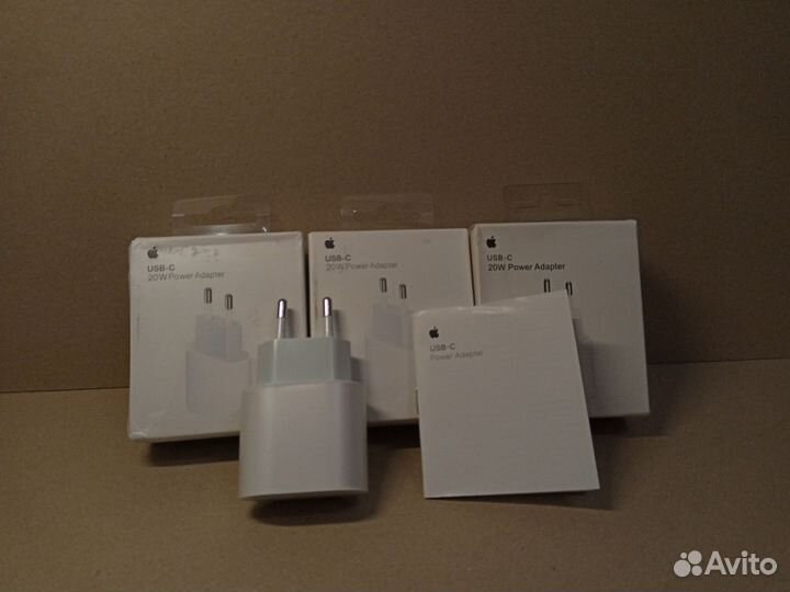 Адаптер USB-C 2A/20W