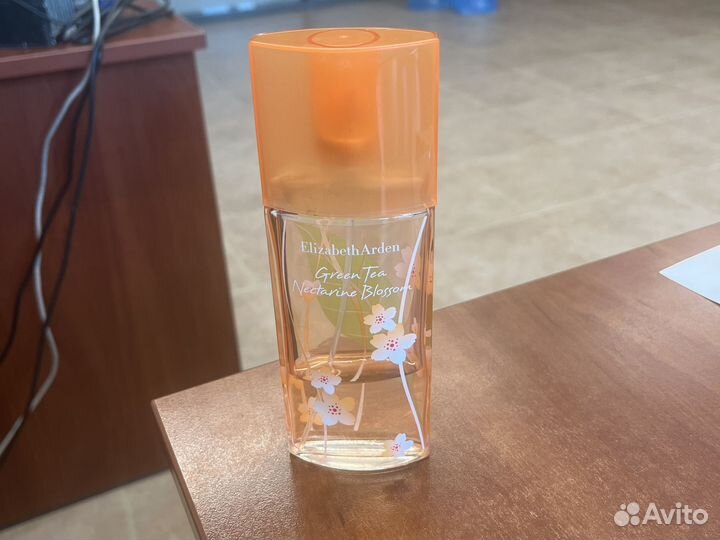 Туалетная Elizabeth Arden Nectarine Blossom