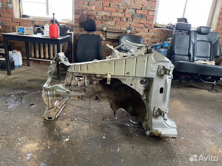 Четверть Передняя Левая Chevrole Aveo T250