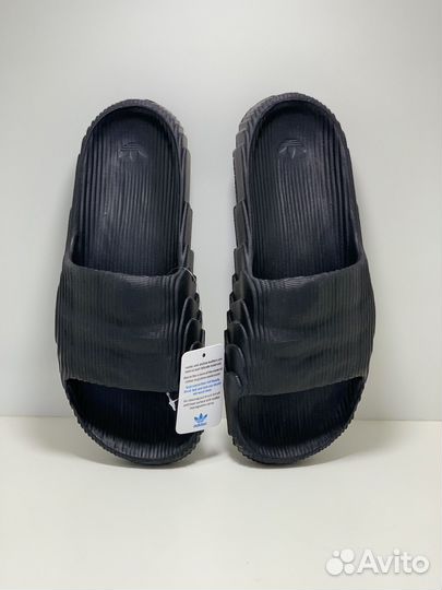 Тапки шлепки Adidas Adilette 22 (с 42 по 43)