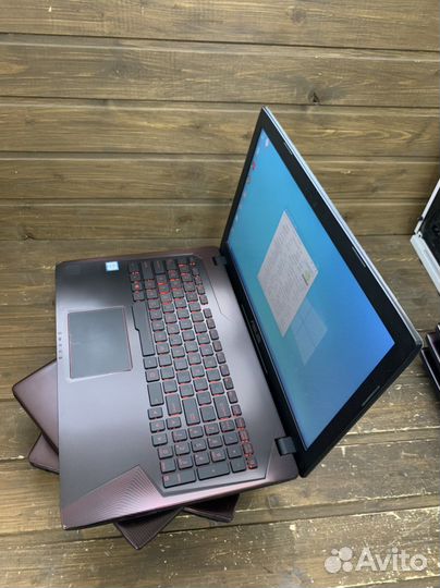 Asus i7 7700hq / ddr4 8g / Gtx 1050 4g / ssd