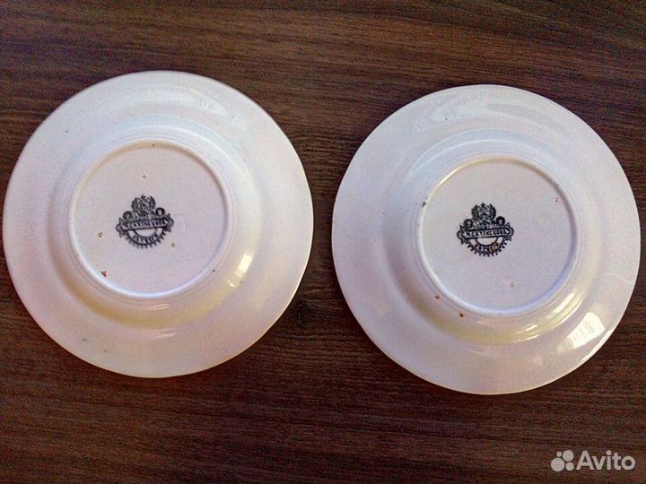 Тарелки парные М.С. Кузнецова в стиле шинуазри