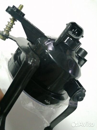 Фара противотуманная левая Hyundai Tucson