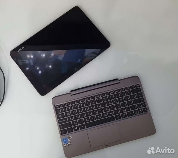 Нетбук планшет Asus