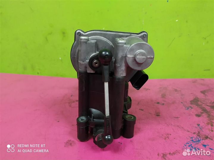 Впускной коллектор Audi Q7 A4 A6 A8 Touareg 3,0