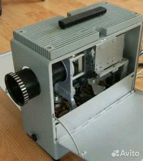Диапроектор лэти 60М