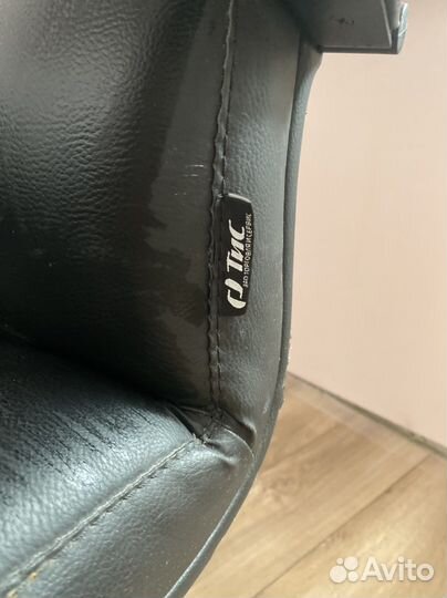 Компьютерное кресло кожаное