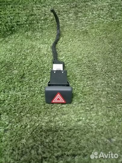 Кнопка аварийной сигнализации 8E0941509 Audi A4 B6