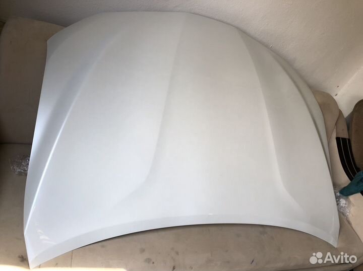 Капот Toyota Camry V70 оригинал в цвет