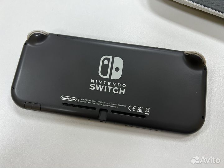 Nintendo switch lite с играми