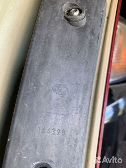 Задние фонари в хлапушку левый на Volvo XC70, V70