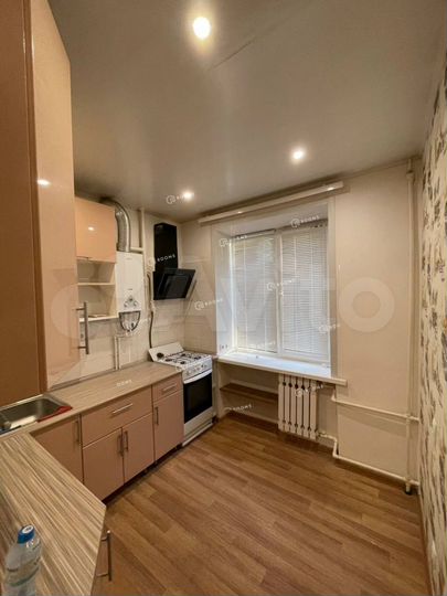 3-к. квартира, 42,6 м², 1/3 эт.