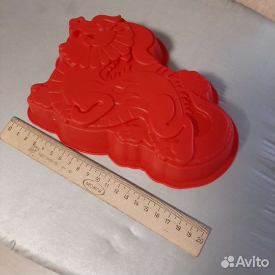 Форма для выпечки дракон