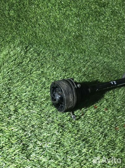 Привод правый Skoda Octavia A5