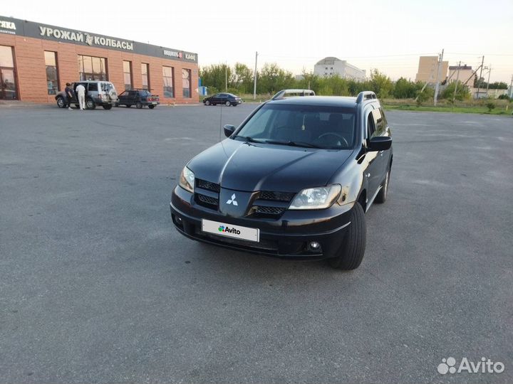 Mitsubishi Outlander, 2002