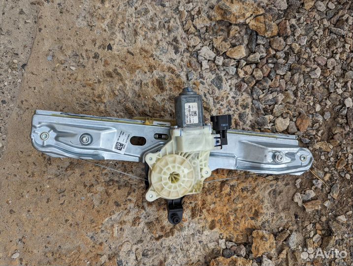 Стеклоподъёмник задний правый ford focus 3