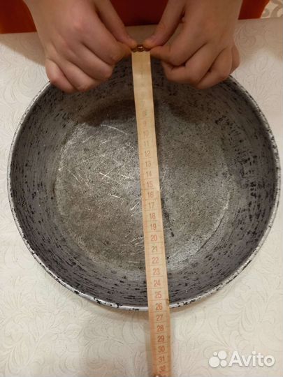 Чугунная сковорода