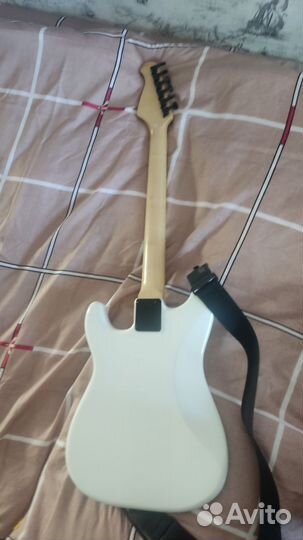 Электро гитара