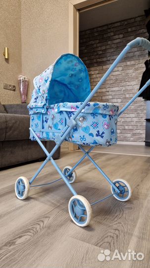 Коляска для кукол