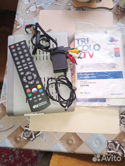 Ресивер триколор GS 8306 с пакетом Единый